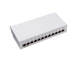 פנל שולחני 12 פורטים CAT6 מסוכך