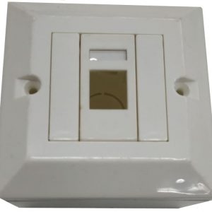 קופסא על הקיר לשקע אחד